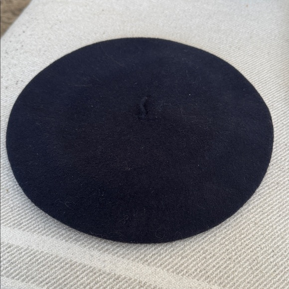 Vintage Beret - Picture 2 of 5